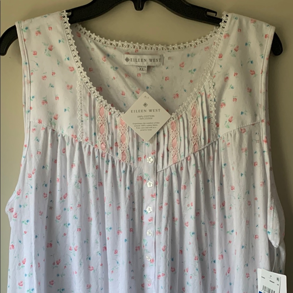 Eileen West White and Pink Sleeveless Nightgown - Picture 2 of 11